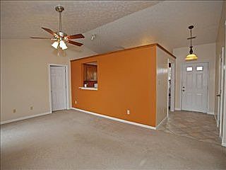 5th image of 18418 Harvest Meadows Dr E