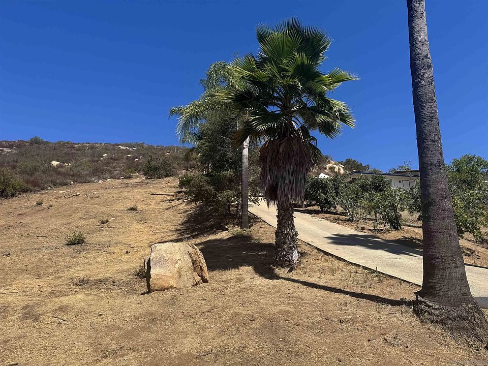2nd image of 0 Carlson Ct Lot 3-7