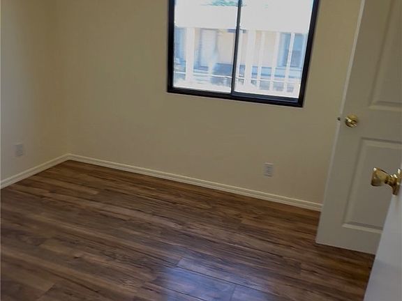 5th image of 3899 E Hearne Avenue