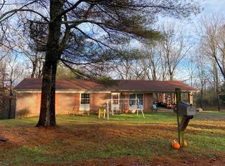 512 Pennington Rd, North Wilkesboro, NC 28659