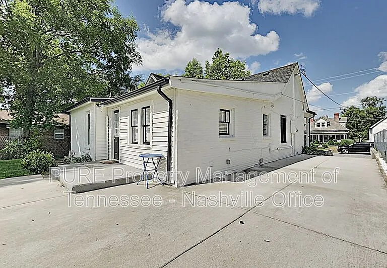 400 Neill Ave — Photo 25