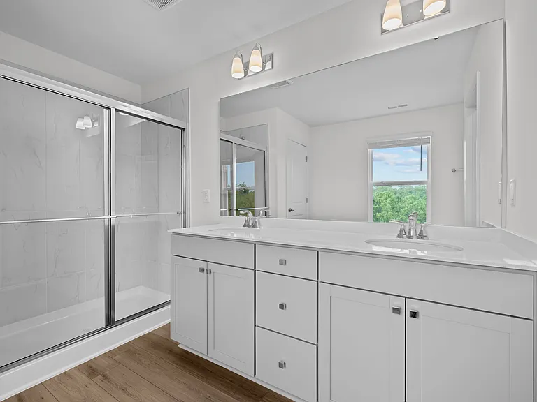 1349 Underbrush Dr — Photo 32