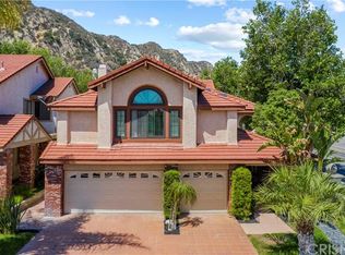 25363 Clarke St, Valencia, CA 91381