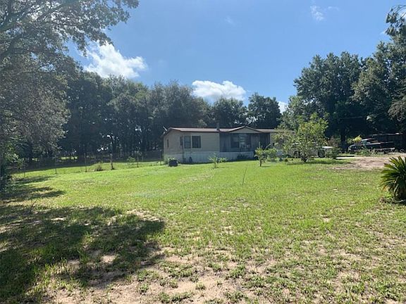 4th image of 34530 Barry Ln