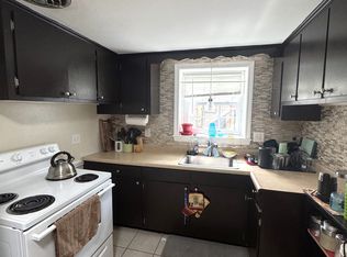 112 Greenleaf St APT 13, Quincy, MA 02169