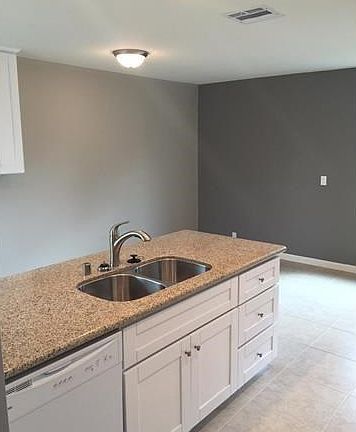 3rd image of 15426 Pastrana Dr