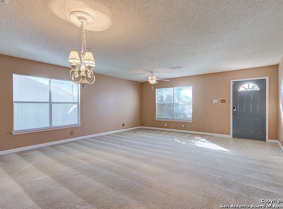 2nd image of 2918 Dixon Plain Dr