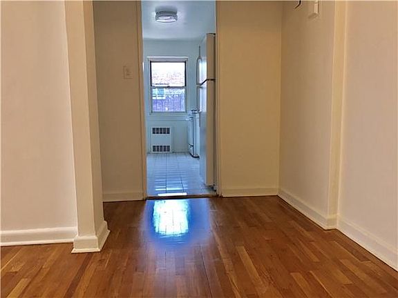 2nd image of 8241 135th St APT 5B