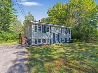 29 Burnham Rd, Gorham, ME 04038