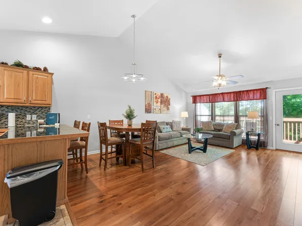 144 Oak Lane #144 BLDG 4, Branson West, MO 65737