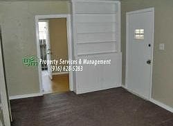 4th image of 2276 Cambridge St