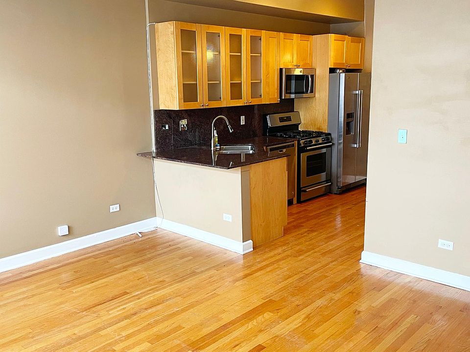 1st image of 1627 W Grand Ave #2A