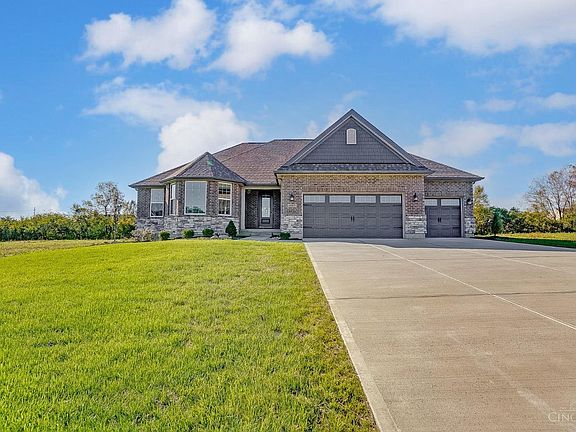 3rd image of 4987 Fescue Dr