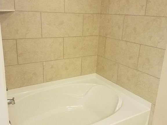 Full Size Garden Tub and Shower