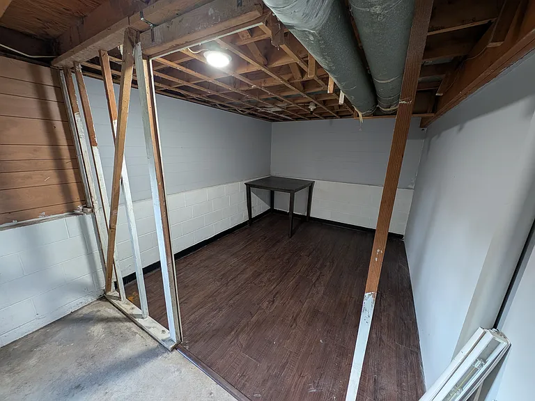 Bonus room