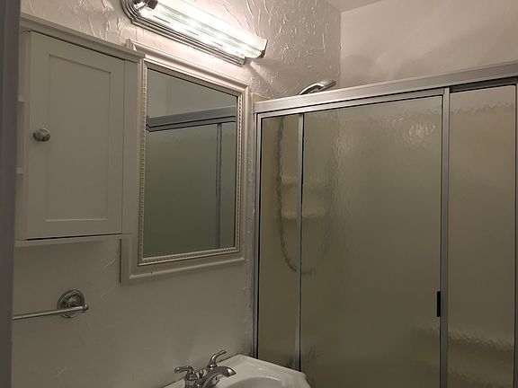 Bathroom shower/tub combo