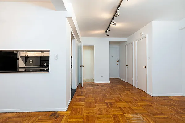 Sold by Lovett Realty, Inc. | media 3