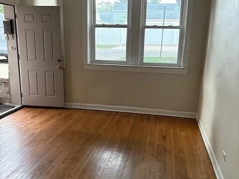 847 Hannah Ave #1RB — Photo 12