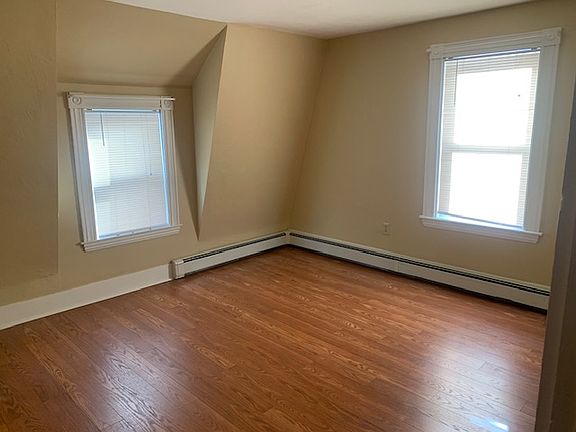 3rd image of 82 Plymouth St Floor 2