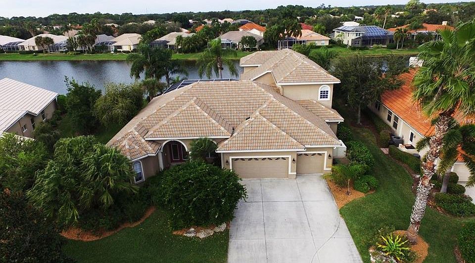1st image of 8158 Deerbrook Cir