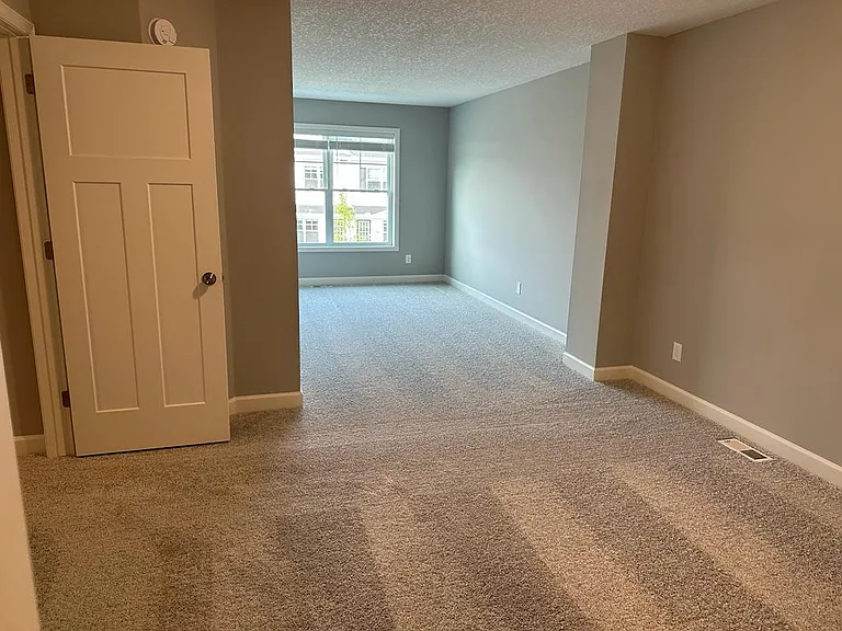11012 Zest St NE — Photo 11