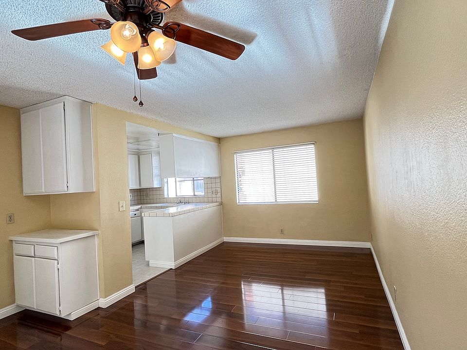 1st image of 27627 Nugget Dr APT 3