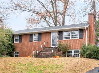 116 Olinda Dr, Charlottesville, VA 22903