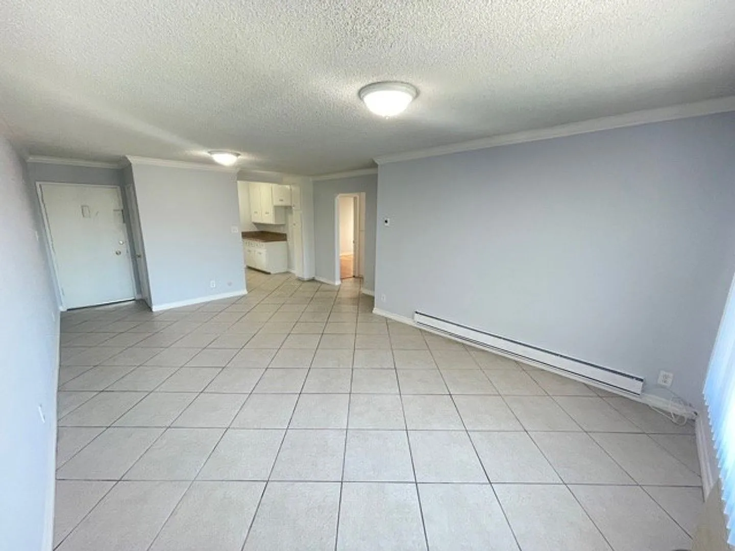 308 Avenue 66 — Photo 3