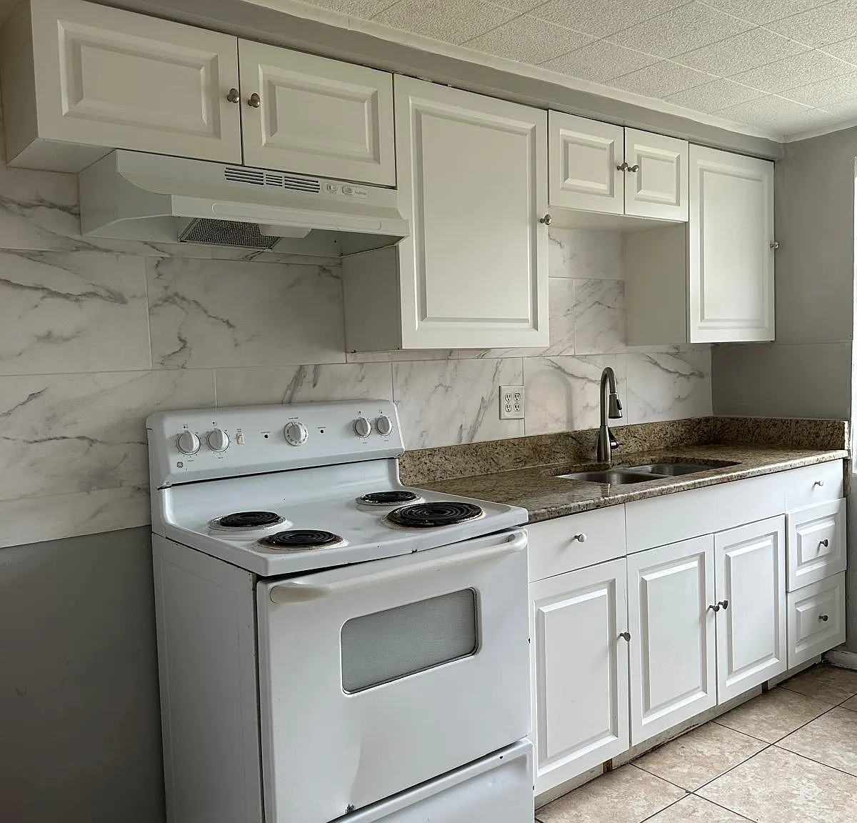 2 bed, 795 sqft, $1,495 — Photo 2