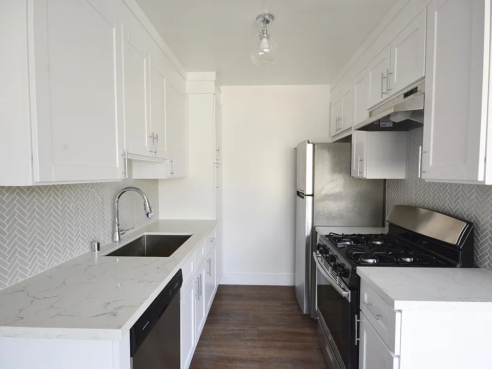 1508 Stanford St #5