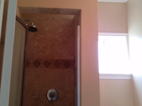 4th image of 110 Vista Pl APT 6