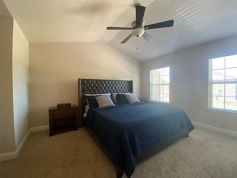 432 Hunt Dr — Photo 12