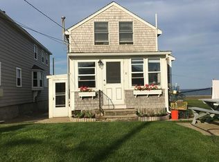 31 Ocean Rd N, Duxbury, MA 02332