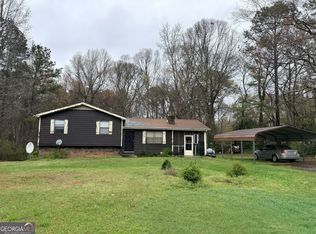 378 Old Airport Rd, Carrollton, GA 30116