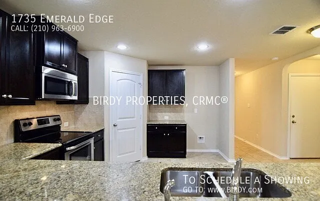 1735 Emerald Edge — Photo 12