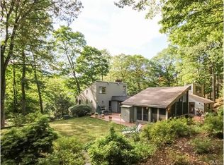 81 Grey Rocks Rd, Wilton, CT 06897