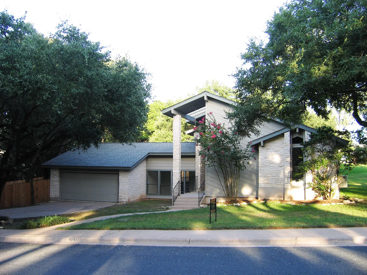 1017 Beecave Woods Dr — Photo 1