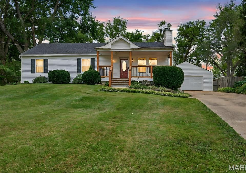 11342 De Runtz Ave, Maryland Heights, MO 63043 | Zillow