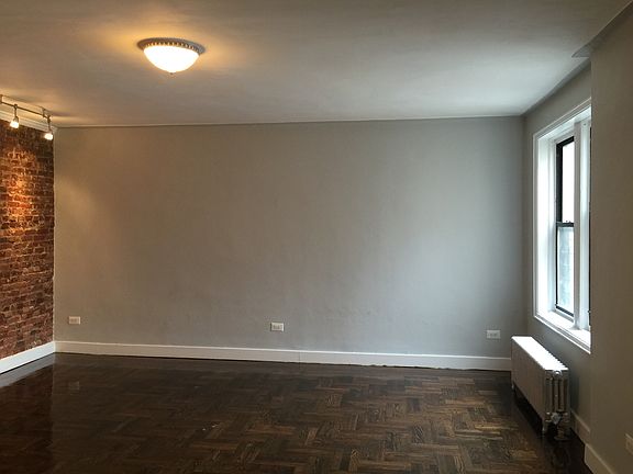 2nd image of 2876 Jerome Ave APT 1F