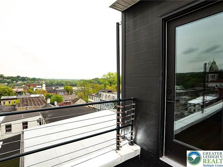 521 Ferry St #PENTHOUSE — Photo 9