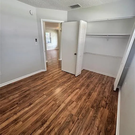 2896 Meadow Lake Ave — Photo 8