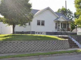 3842 9th St, Des Moines, IA 50313