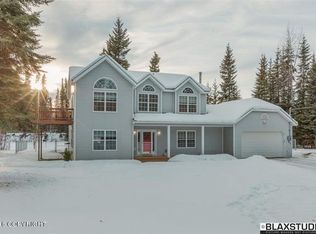 1101 Acorn Cir, Fairbanks, AK 99705