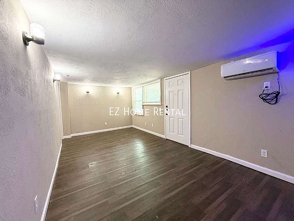 4th image of 7515 Bayway Dr #1
