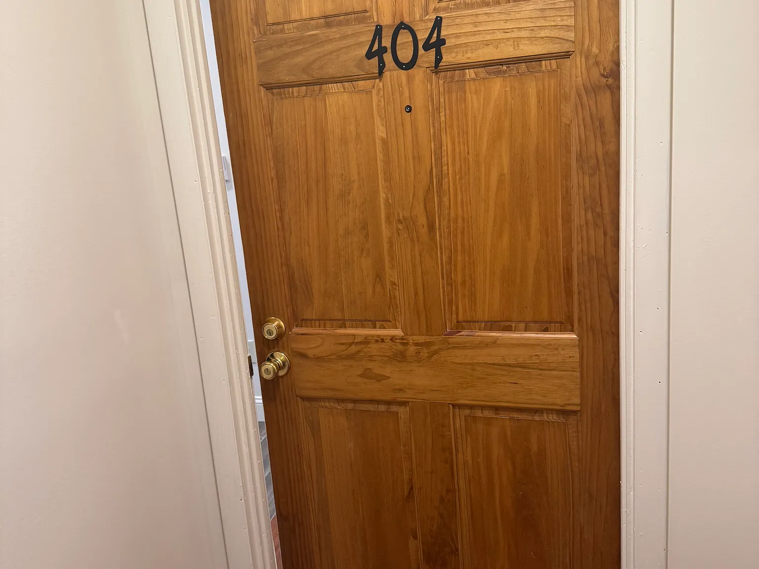 1 bed, 750 sqft, $1,800 — Photo 3