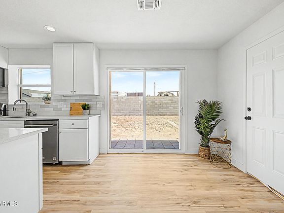5th image of 3746 W GRANT Street