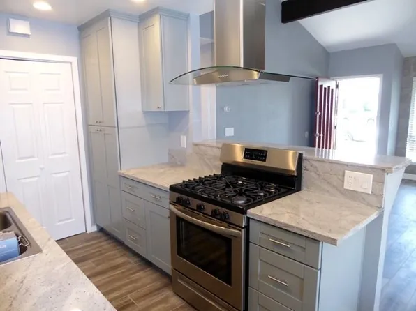 351 Los Arbolitos Blvd, Oceanside, CA 92058