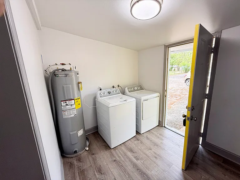 4713 Caldwell Ave — Photo 4