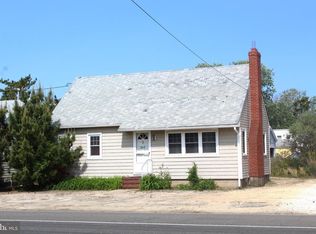 1013 N Central Ave, Surf City, NJ 08008