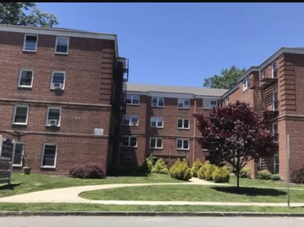 The Alpine, 17 Shepard Ave APT 3J, East Orange, NJ 07018